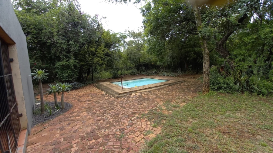 4 Bedroom Property for Sale in Hartbeespoort North West